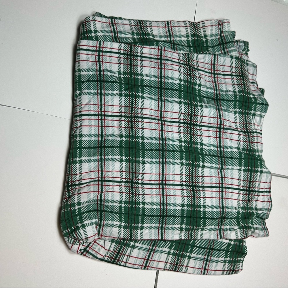 LITTLE SLEEPIES Tartan Plaid swaddle blanket